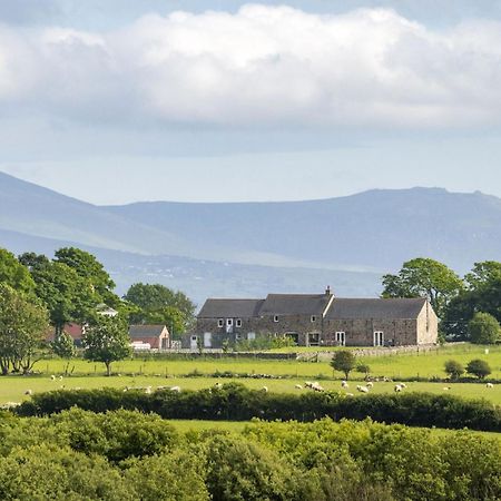 The Outbuildings Villa Newborough  Exterior photo