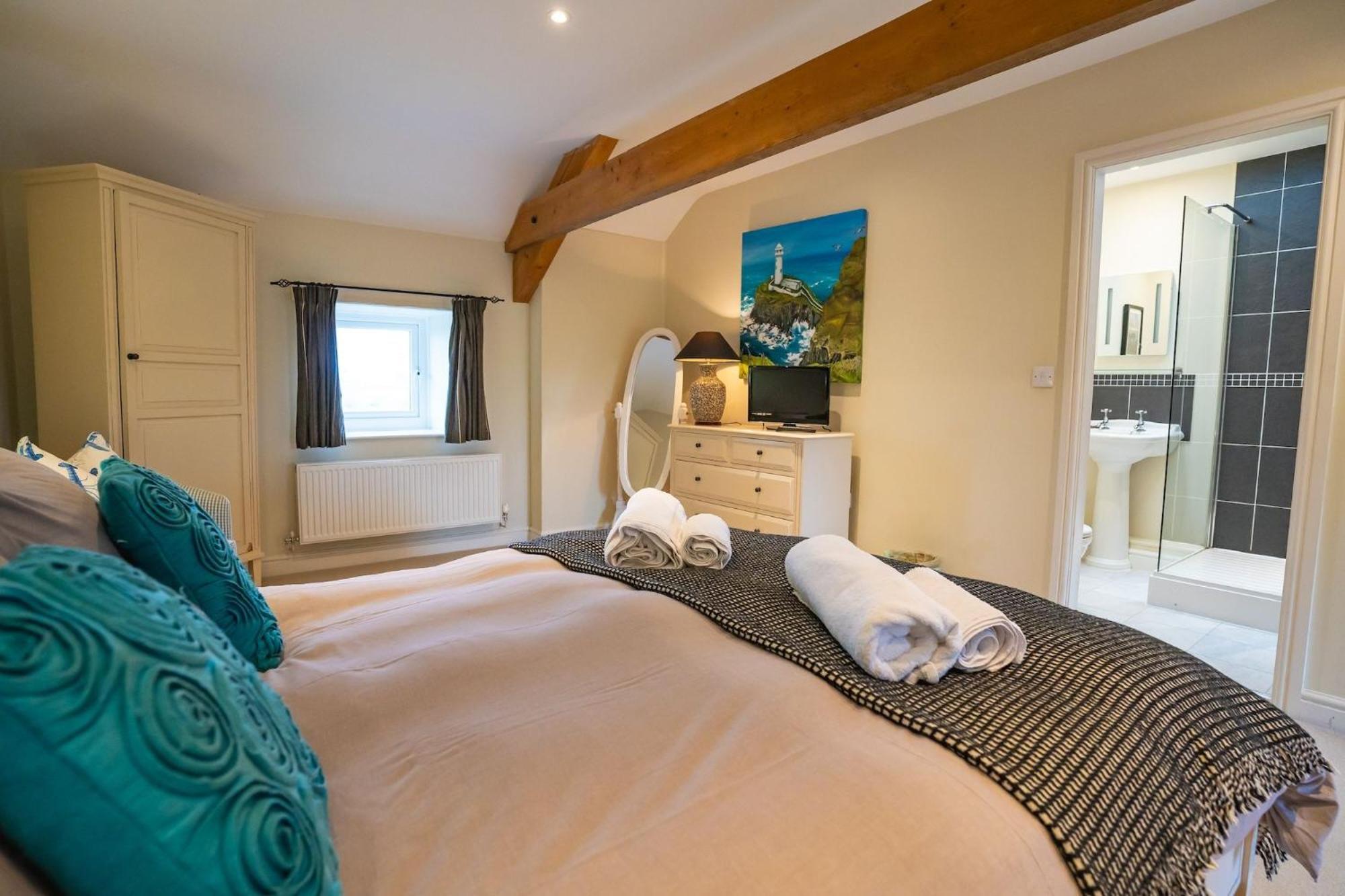The Outbuildings Villa Newborough  Exterior photo